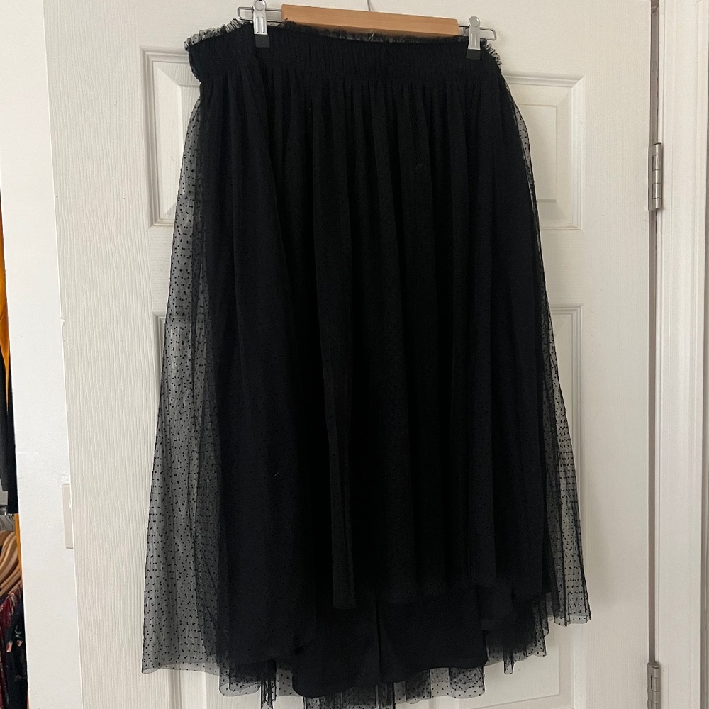 Lauren Conrad Black Lace Hi-low skirt